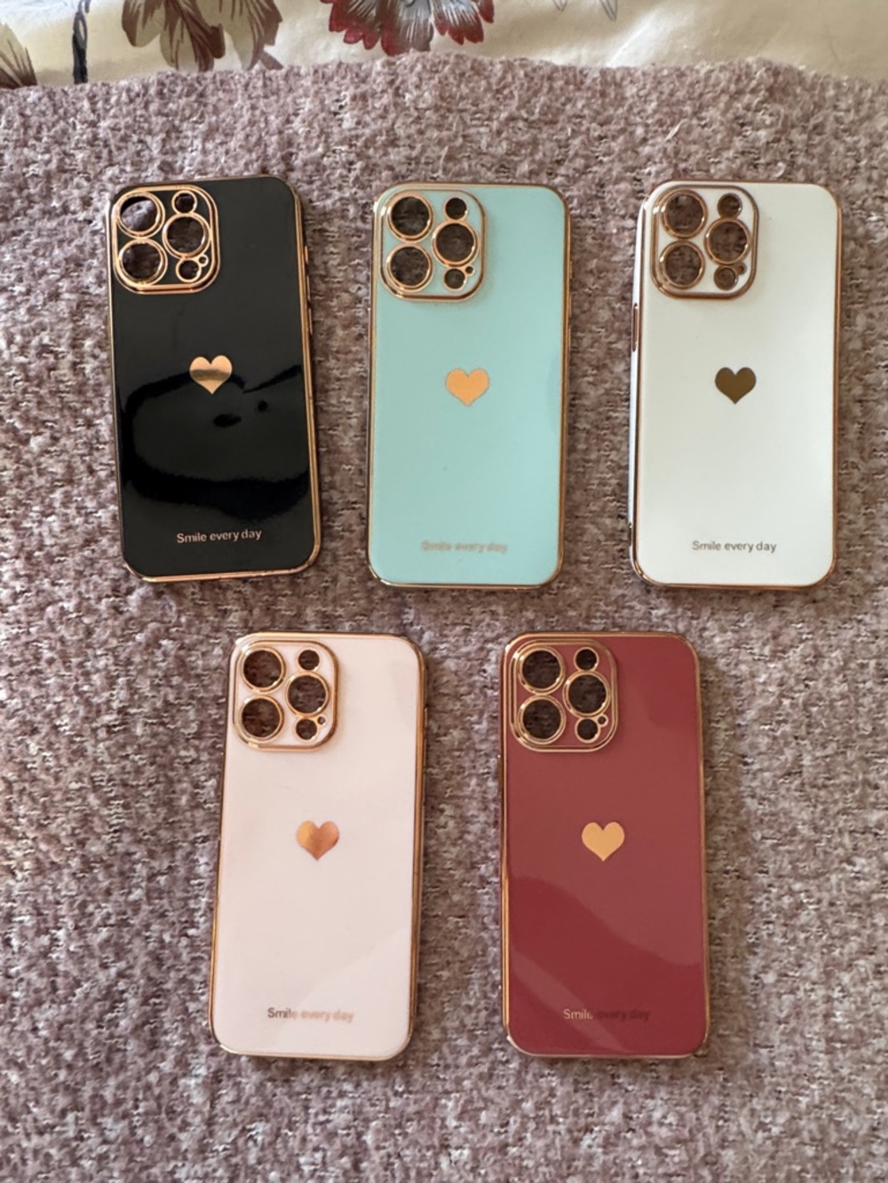 Stylish Heart Accent Protective Phone Case - Multiple Colors